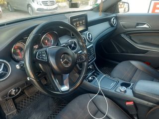 Mercedes-Benz Clase CLA 2015