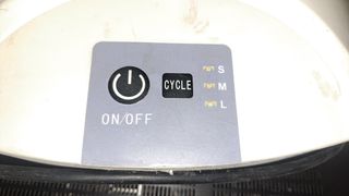 Fuente de alimentación Bestway HJ1005