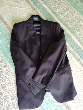 Traje Pedro del Hierro, talla 50
