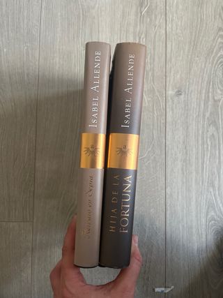 Lote 2 libros Isabel Allende