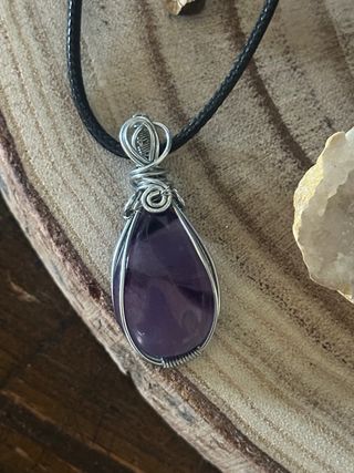 Ciondolo Ametista fatto a mano