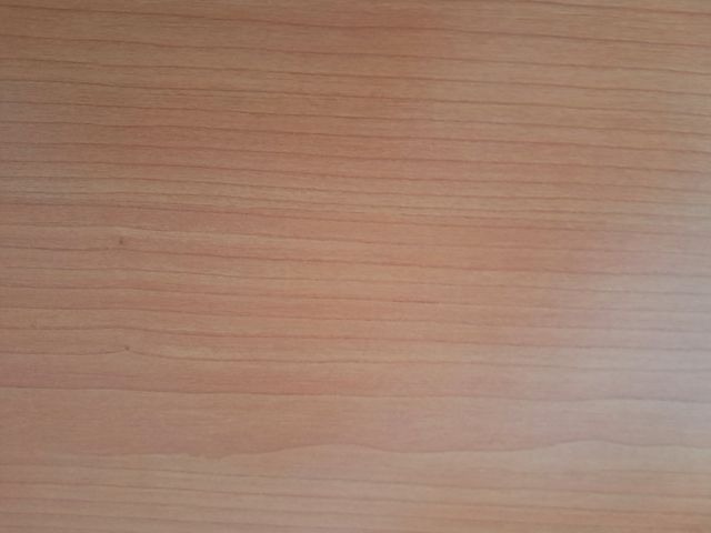 2 Baldas de madera con sus soportes