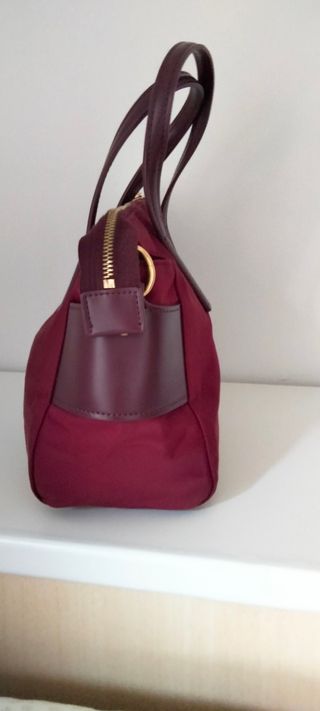 Bolso Bimba y lola rojo granate con asa de mano