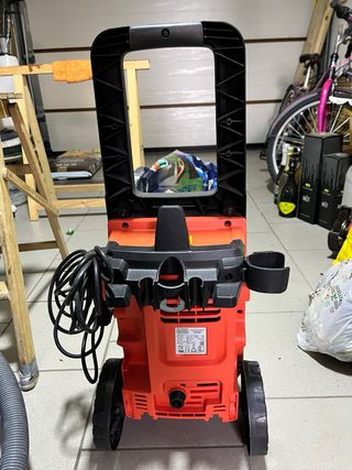 Idropulitrice black  decker con accessori