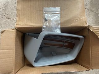 Retrovisor izquierdo de Mercedes