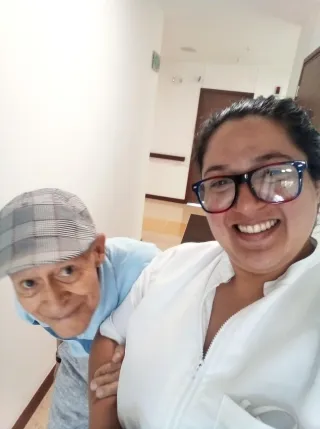 Cuidado de adulto mayor y niños