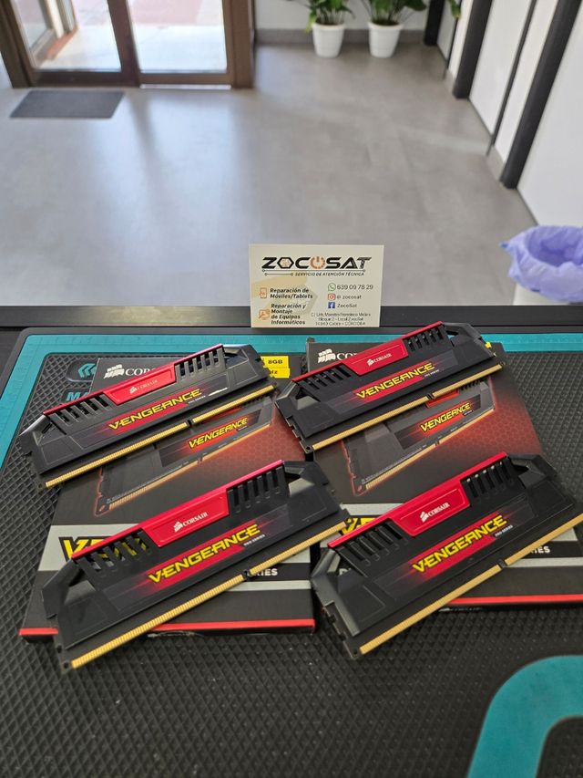 16GB RAM Corsair Vengance Pro 2400MHz