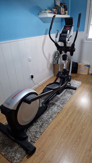 Bicicleta elíptica Smart Strider 495