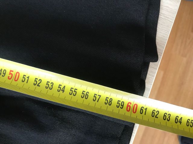 Falda negra de tubo Massimo Dutti T44