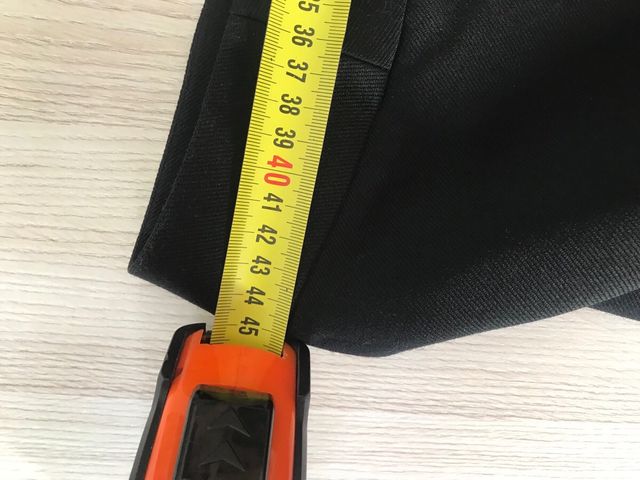 Falda negra de tubo Massimo Dutti T44