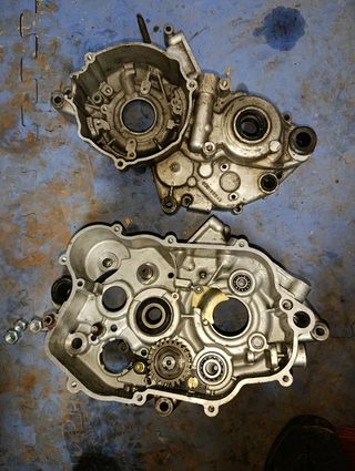 Cambota e carters Husqvarna 125cc