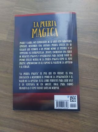 LA PUERTA MÁGICA: Un libro de aventuras para niños con un toque de fantasía, que enseña el valor de la amistad, del coraje y de la cooperación (Edad: 8, 9, 10, 11 y 12 años) (Spanish Edition)