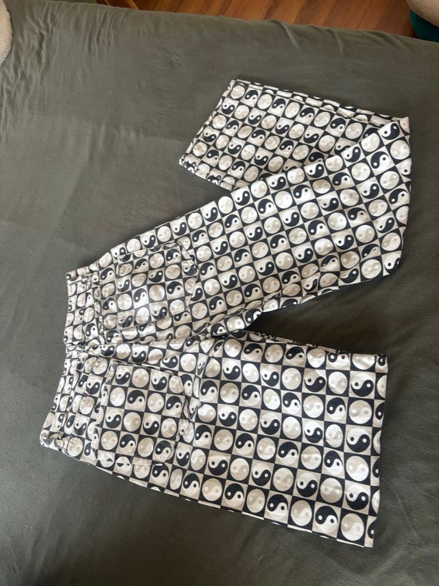 Jeans estampados yin yang vintage