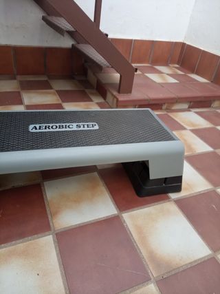 AEROBIC STEP