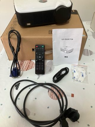 Proyector Excelvan como nuevo