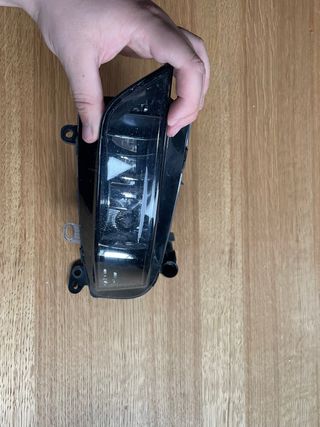 Faro antiniebla izquierdo audi A1