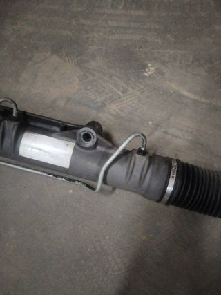 Cremallera dirección bmwx3. E83.