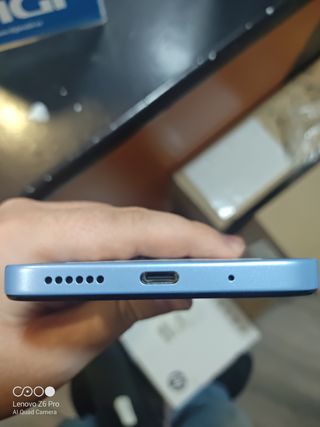 Xiaomi Redmi 12 128GB 6GB RAM - Como nuevo