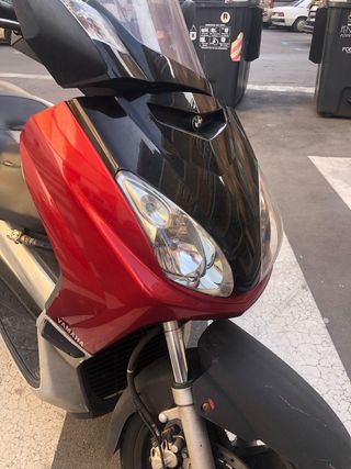 Yamaha Xmax 250