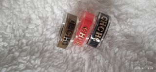 Anillos de Carolina Herrera ,50 euros cada uno