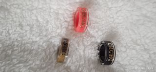 Anillos de Carolina Herrera ,50 euros cada uno
