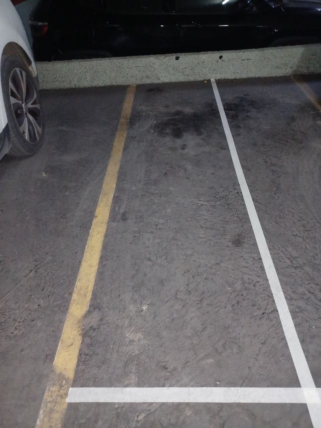 Plaza garaje para moto.