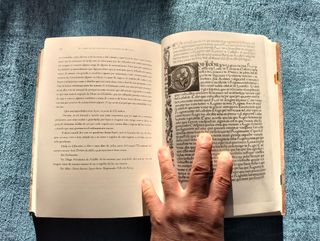 El libro de Privilegios de Sevilla.