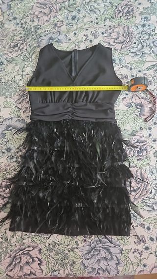 Vestido plumas