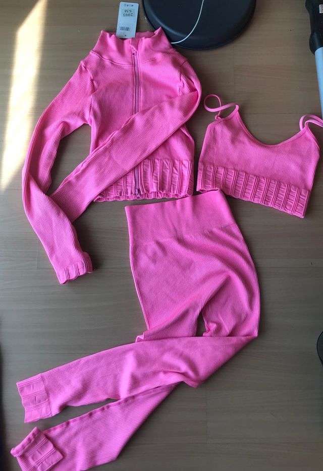 Conjunto Deportivo Rosa Ribbed (S/M)