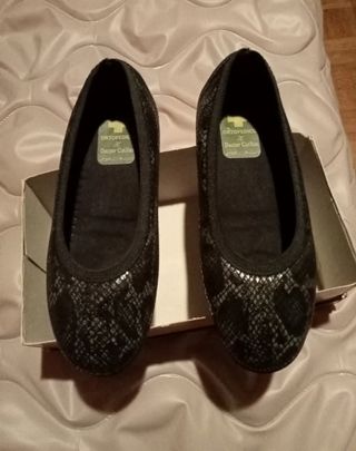 Zapatos bailarina 🥿 DOCTOR CUTILLAS