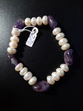 PULSERA AMATISTA CON PERLA RÍO