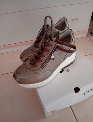 Sneakers donna Tata
