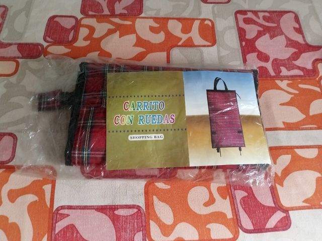 Bolso,carro plegable, mochila niño y tendedero(10€