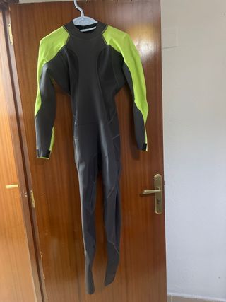 Traje de Neupreno