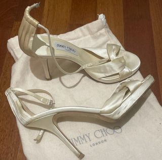 jimmy choo white pearl heels shoes size 38 satin