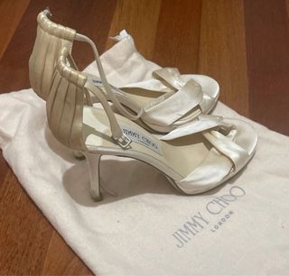 jimmy choo white pearl heels shoes size 38 satin