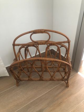 Revistero antiguo