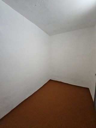 Trastero en venta. Tomas Morales 50