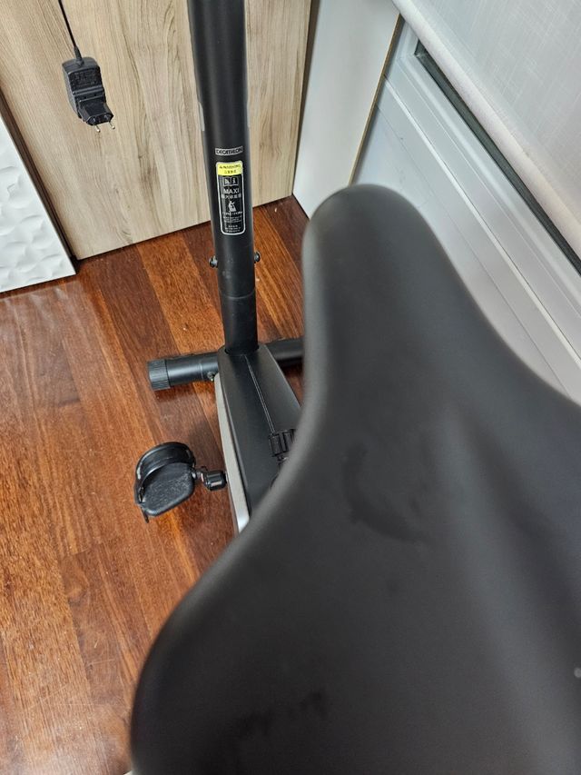 Bicicleta estatic essential 6