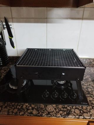 Barbacoa sobremesa portátil