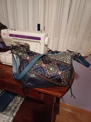 Bolso Desigual precioso 