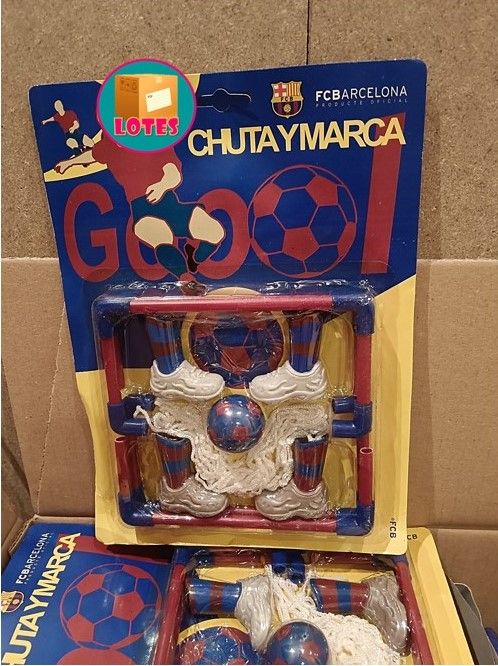 LOTE 20 FC BARCELONA, CHUTA Y MARCA 90s
