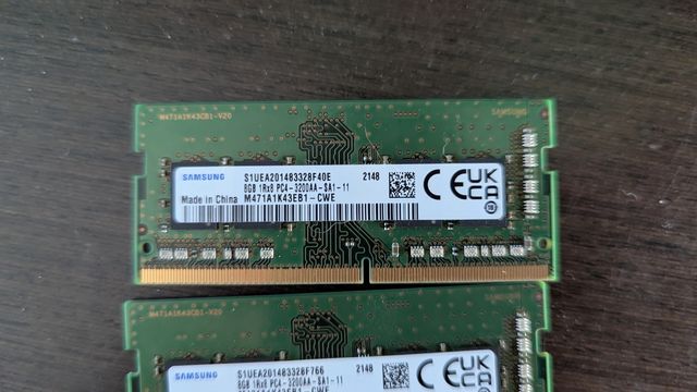 RAM portatile DDR4 3200 mhz da 16 GB.
Samsung