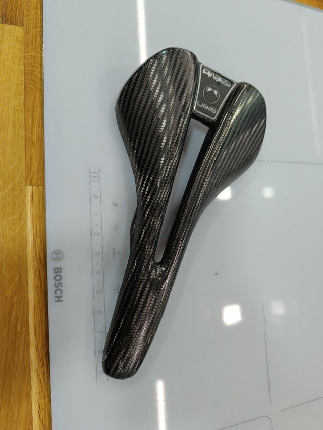 Sillín Saevid Allíen carbono