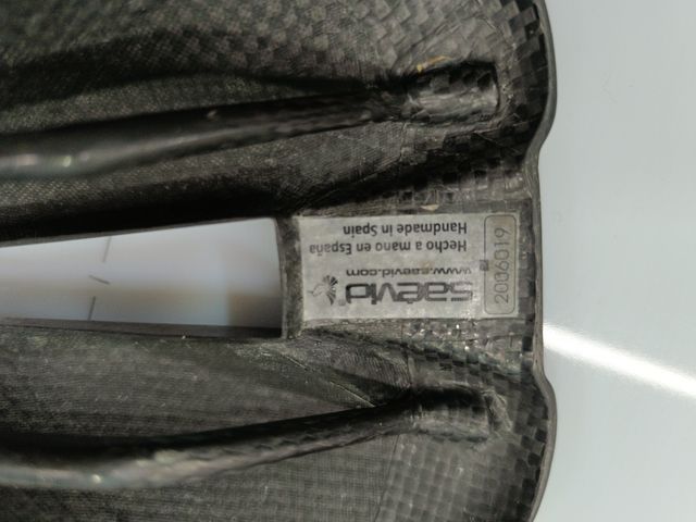 Sillín Saevid Allíen carbono