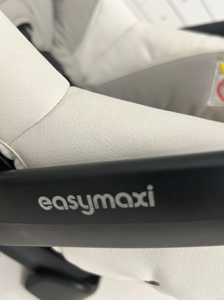 Silla coche Bebecar polipiel blanco  COMO NUEVO