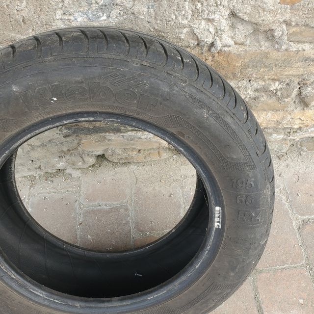 2 Neumáticos kleber 195 60 R14