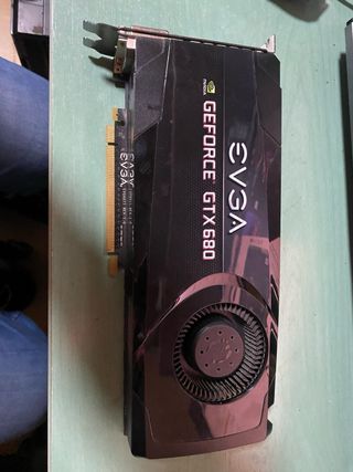 EVGA nVIDIA GTX 680 - Tarjeta gráfica de 2 GB