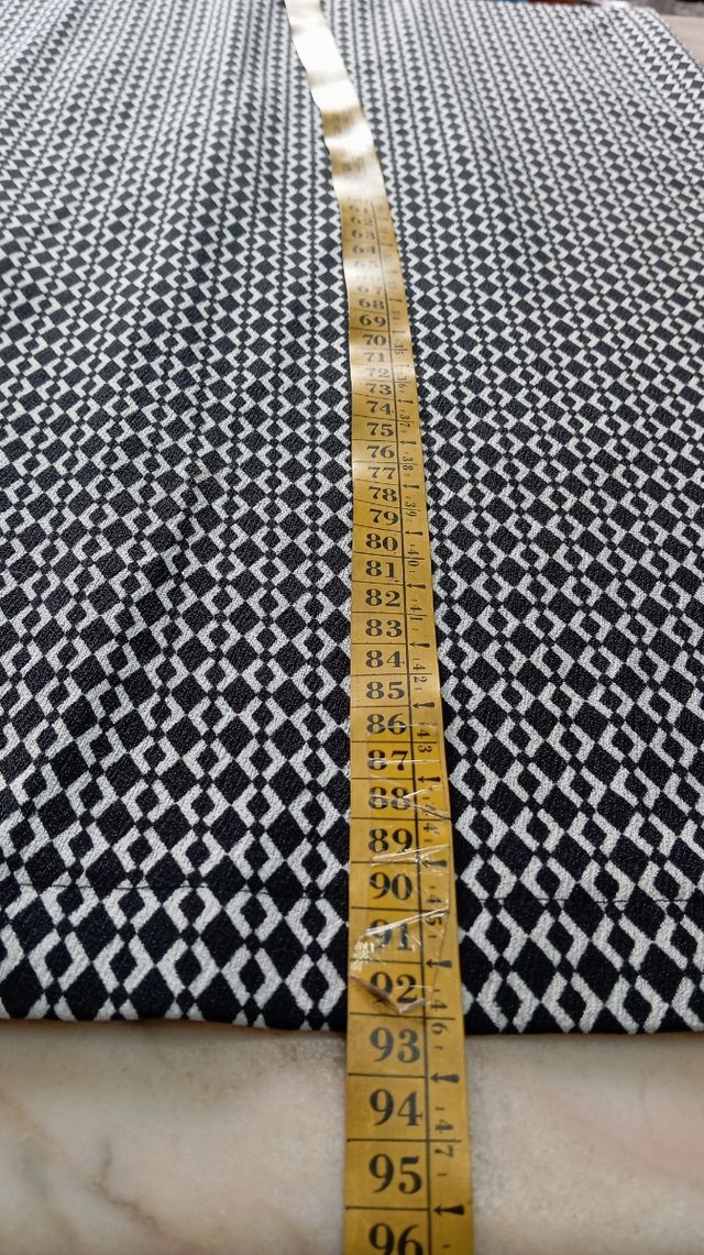 Abito modello dritto