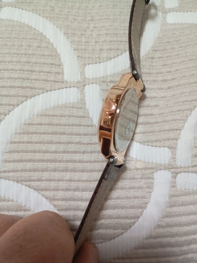 Relog hombre poedagar.